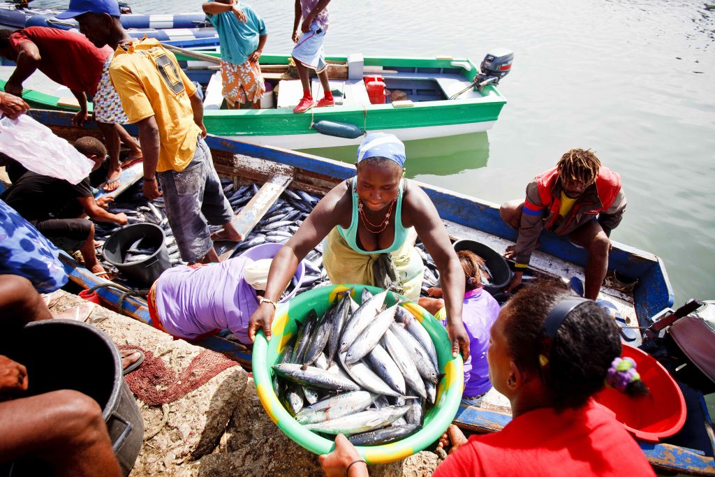 Vakantie Kaapverdië - zeilen langs Kaapverdische eilanden | zeilreis driemaster Oosterschelde